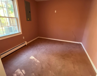 80 Old Quaker Hill Road - Photo Thumbnail 18