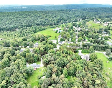 80 Old Quaker Hill Road - Photo Thumbnail 14