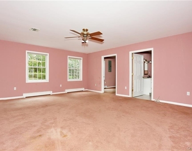 80 Old Quaker Hill Road - Photo Thumbnail 8