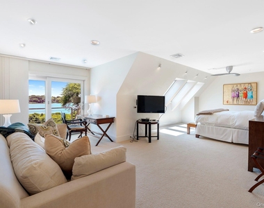316 Deerfield Road - Photo Thumbnail 17