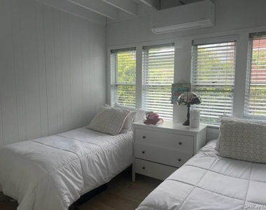 57 Juniper Avenue - Photo Thumbnail 4