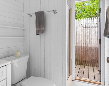 57 Juniper Avenue - Photo Thumbnail 8