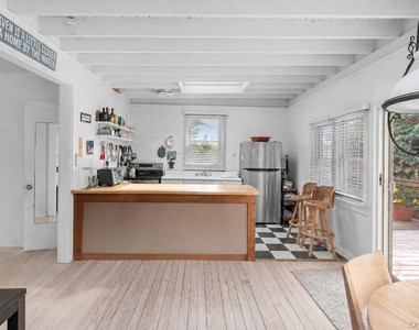 57 Juniper Avenue - Photo Thumbnail 2