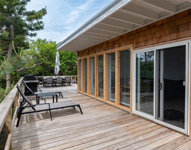 57 Juniper Avenue - Photo Thumbnail 9