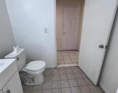 4 Gray Street - Photo Thumbnail 20