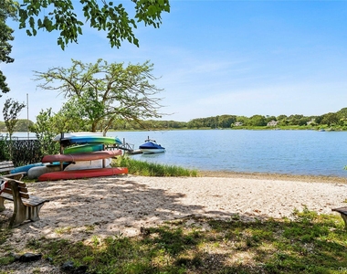 205 Pine Avenue - Photo Thumbnail 6