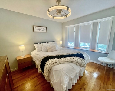 205 Pine Avenue - Photo Thumbnail 2