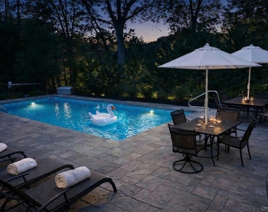 205 Pine Avenue - Photo Thumbnail 23