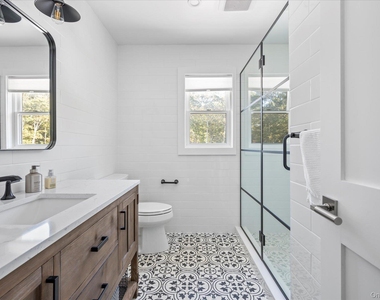 805 Kayleighs Court - Photo Thumbnail 22