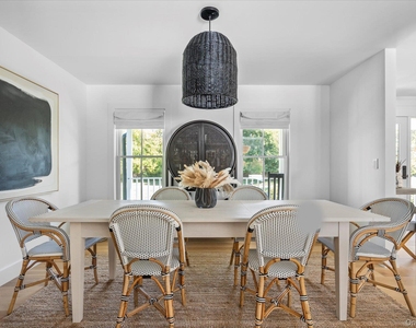 805 Kayleighs Court - Photo Thumbnail 20