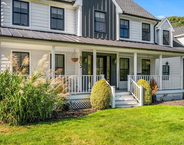 805 Kayleighs Court - Photo Thumbnail 4