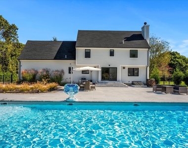 805 Kayleighs Court - Photo Thumbnail 36