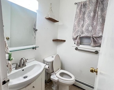 406 Cranbury Road - Photo Thumbnail 10