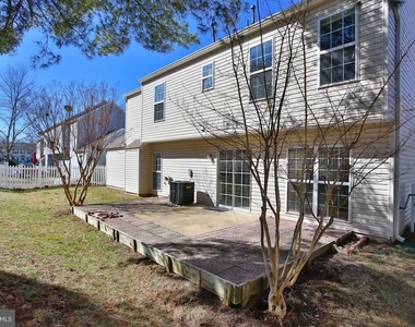 17259 Larkin Drive - Photo Thumbnail 17