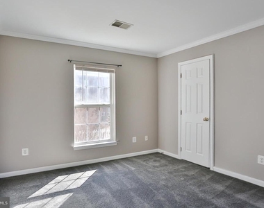 17259 Larkin Drive - Photo Thumbnail 13