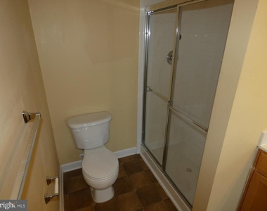 1308 Saunders Drive - Photo Thumbnail 16