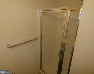 1308 Saunders Drive - Photo Thumbnail 29