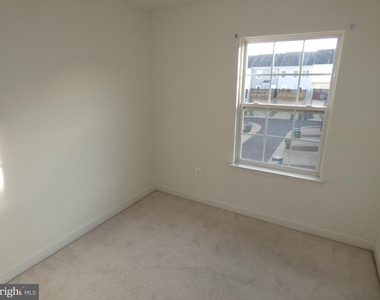 1308 Saunders Drive - Photo Thumbnail 21