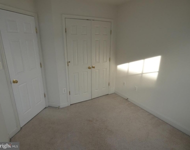 1308 Saunders Drive - Photo Thumbnail 20