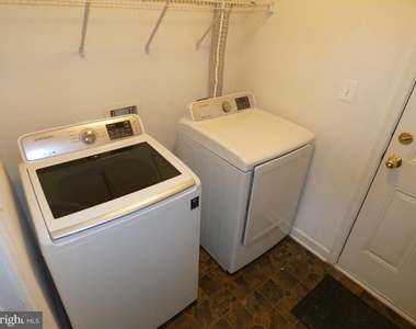 1308 Saunders Drive - Photo Thumbnail 30