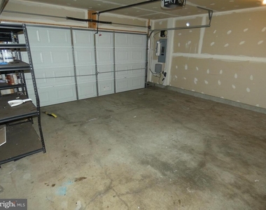 1308 Saunders Drive - Photo Thumbnail 32