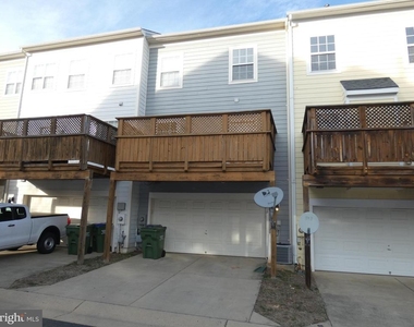 1308 Saunders Drive - Photo Thumbnail 37