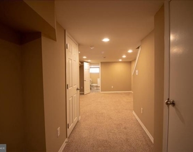 6241 N Woodstock Street - Photo Thumbnail 13