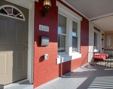 6241 N Woodstock Street - Photo Thumbnail 15