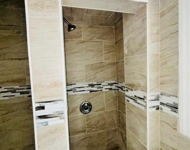 2029 E Tioga Street - Photo Thumbnail 7
