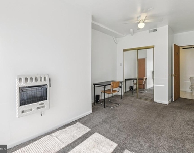 3379 Frederick Street - Photo Thumbnail 5