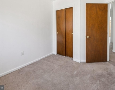 3379 Frederick Street - Photo Thumbnail 26