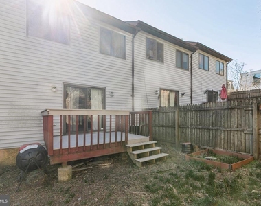 3379 Frederick Street - Photo Thumbnail 18