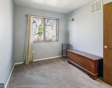 3379 Frederick Street - Photo Thumbnail 22