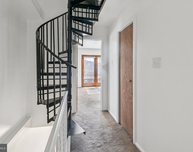 3379 Frederick Street - Photo Thumbnail 33