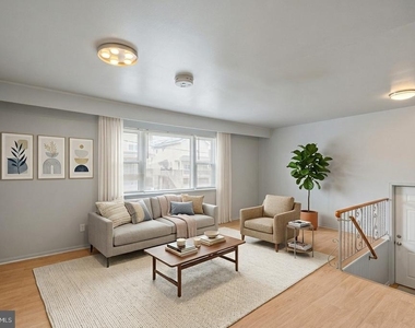 7727 Langdon Street - Photo Thumbnail 2