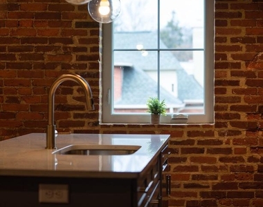 437 W Grant Street - Photo Thumbnail 21