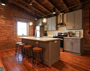 437 W Grant Street - Photo Thumbnail 23