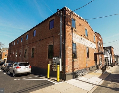 437 W Grant Street - Photo Thumbnail 36