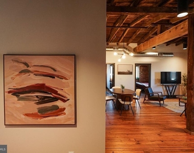 437 W Grant Street - Photo Thumbnail 9