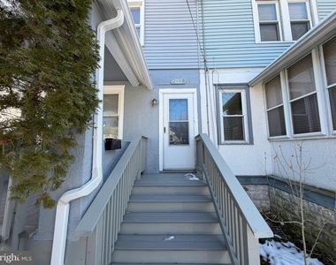 244 Mansion Avenue - Photo Thumbnail 1