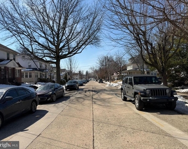 244 Mansion Avenue - Photo Thumbnail 27