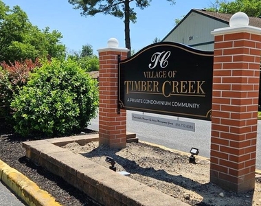 2209 Greenwood Drive - Photo Thumbnail 16