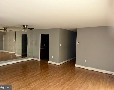 5215 Newton Street - Photo Thumbnail 12