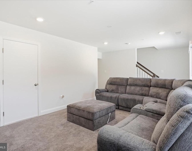 16416 Fife Way - Photo Thumbnail 30