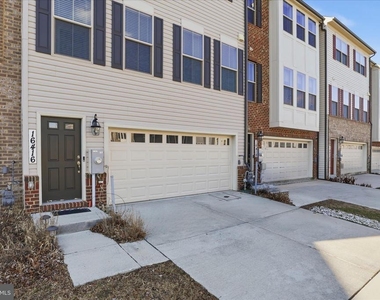 16416 Fife Way - Photo Thumbnail 3