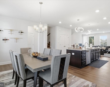 16416 Fife Way - Photo Thumbnail 14