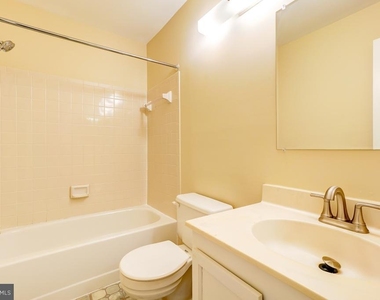 20649 Shadyside Way - Photo Thumbnail 7