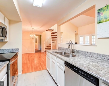 20649 Shadyside Way - Photo Thumbnail 22
