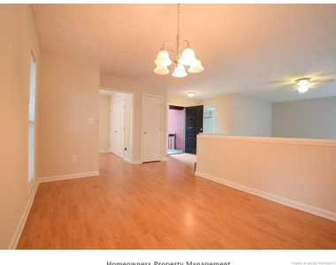 5840 Horton Place - Photo Thumbnail 3
