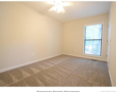 5840 Horton Place - Photo Thumbnail 14